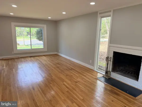 3 Don Mills Ct, ROCKVILLE, MD 20850