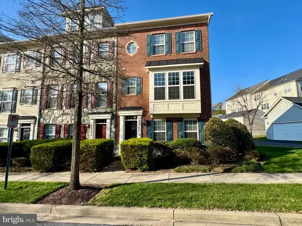 23764 Clarksmeade Dr, CLARKSBURG, MD 20871