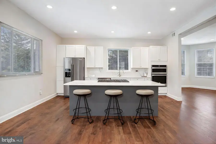 827 Philadelphia Ave, Silver Spring, MD 20910 - #2