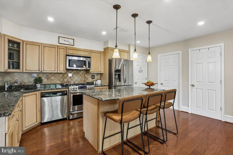 3709 Kenway St, Silver Spring, MD 20906 - #2