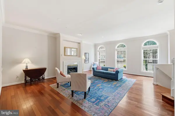 5918 Halpine Rd, ROCKVILLE, MD 20851