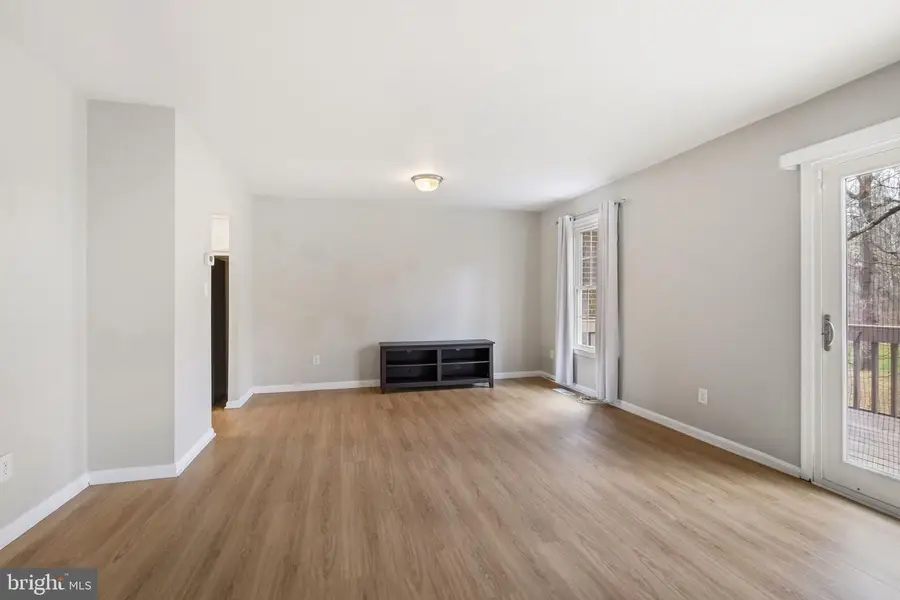 19812 Billings Ct, Gaithersburg, MD 20886 - #2