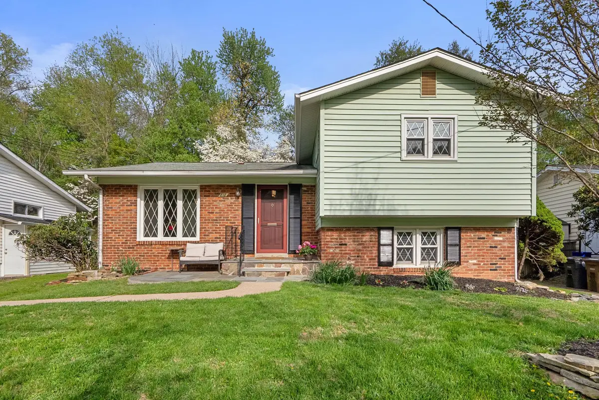 818 Cabin John Pkwy, Rockville, MD 20852 - #1