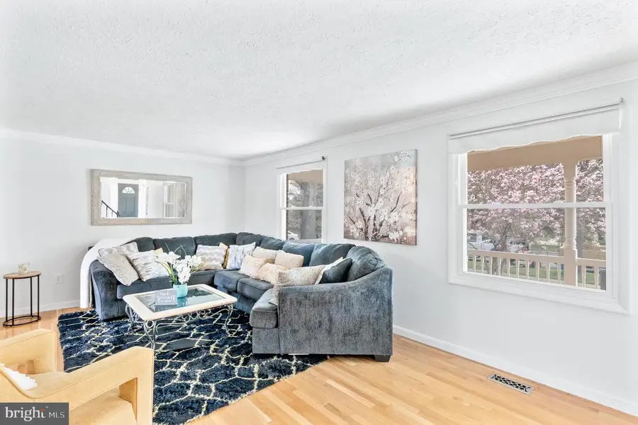 17420 Taunton Dr, Gaithersburg, MD 20877 - #3