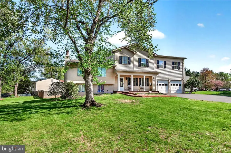 17628 Collier Cir, Poolesville, MD 20837 - #2