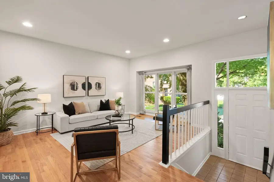 5013 Cloister Dr, Rockville, MD 20852 - #3