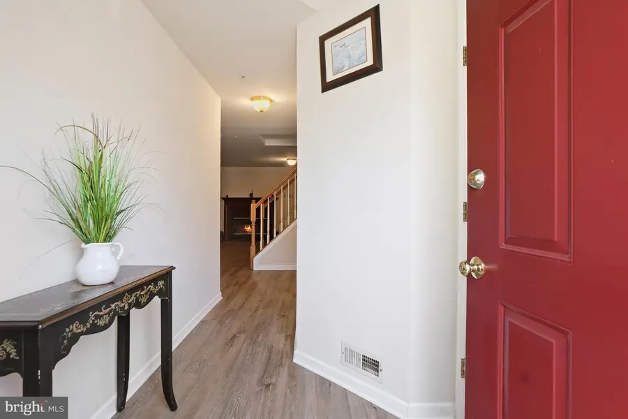 18843 Harmony Woods Ln, Germantown, MD 20874 - #3