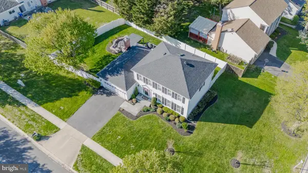 12637 Falconbridge Dr, NORTH POTOMAC, MD 20878