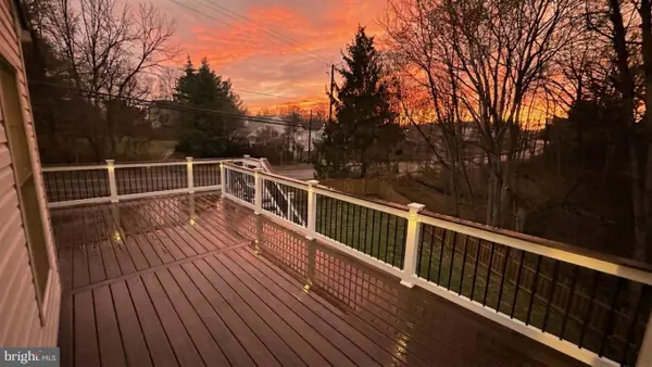 18500 Gingerbread Ln, GAITHERSBURG, MD 20877