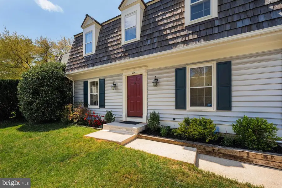 206 Saybrooke View Pl, Gaithersburg, MD 20877 - #2