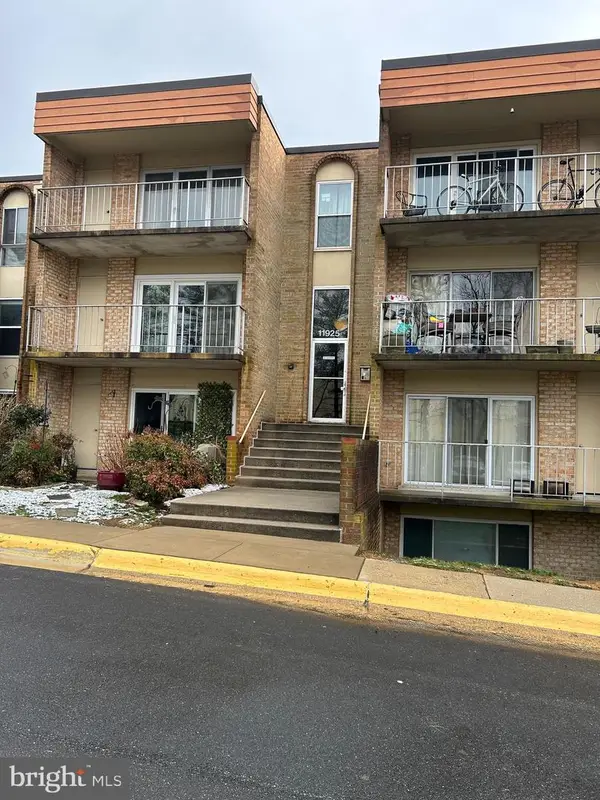 11925 Parklawn Dr #203, ROCKVILLE, MD 20852