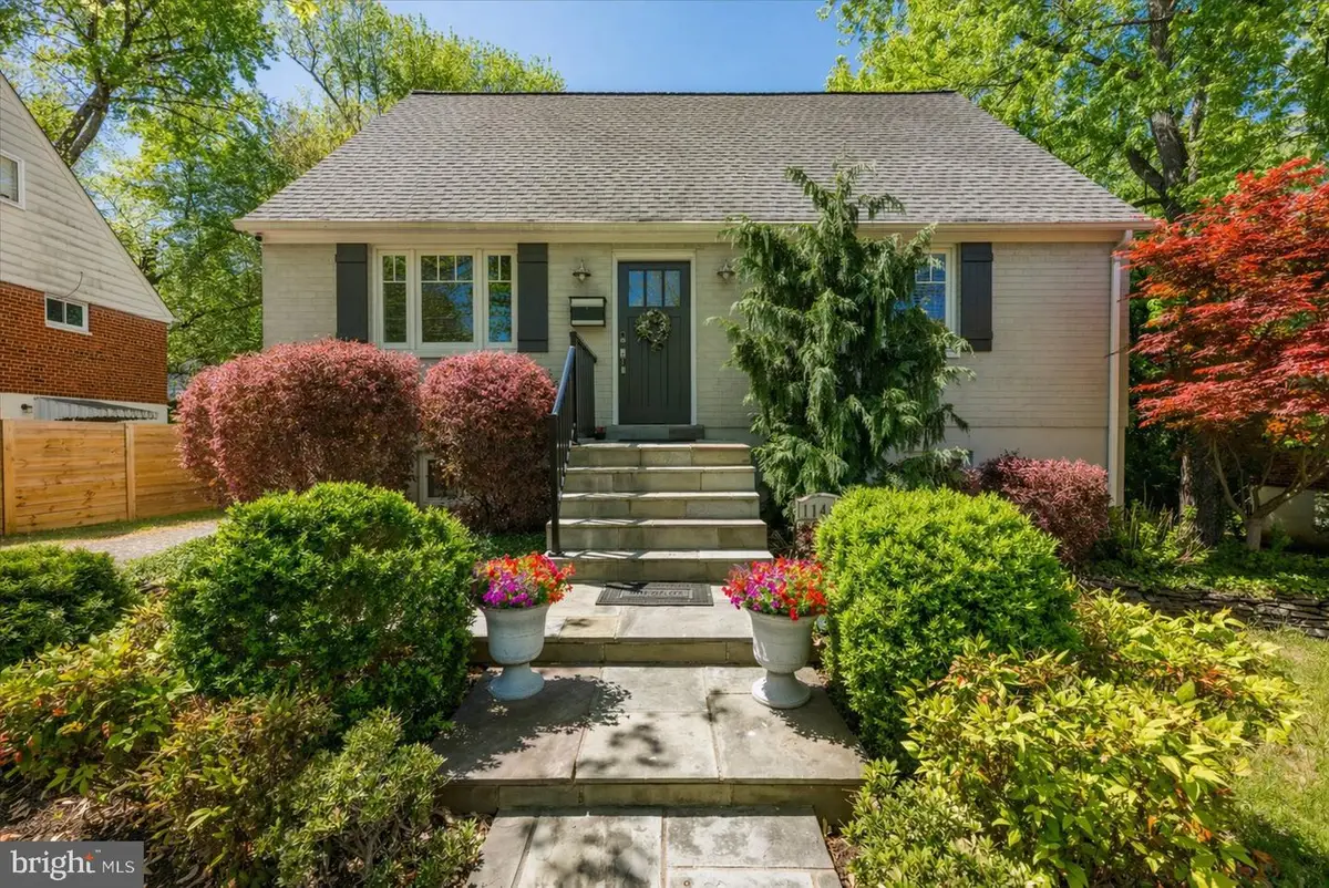 11448 Schuylkill Rd, Rockville, MD 20852 - #1