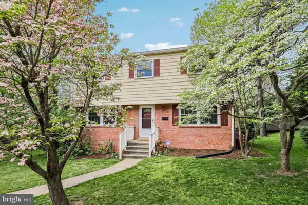 4 Burket Ct, SILVER SPRING, MD 20910