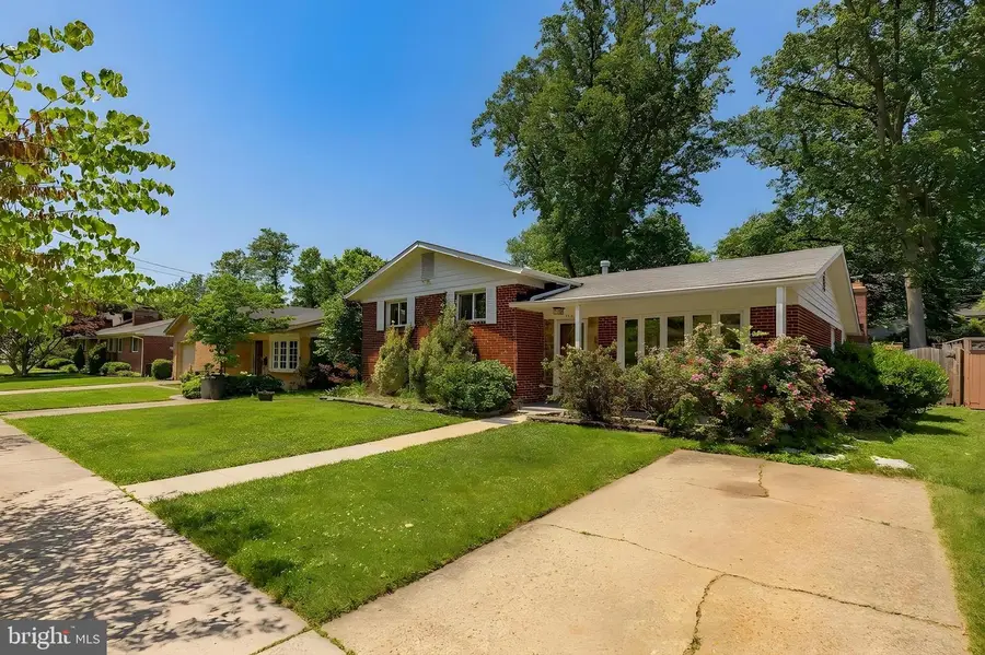 9512 Flower Ave, Silver Spring, MD 20901 - #2