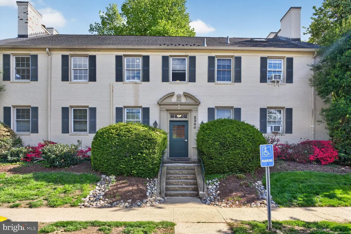 2300 Colston Dr #201, Silver Spring, MD 20910 - #1