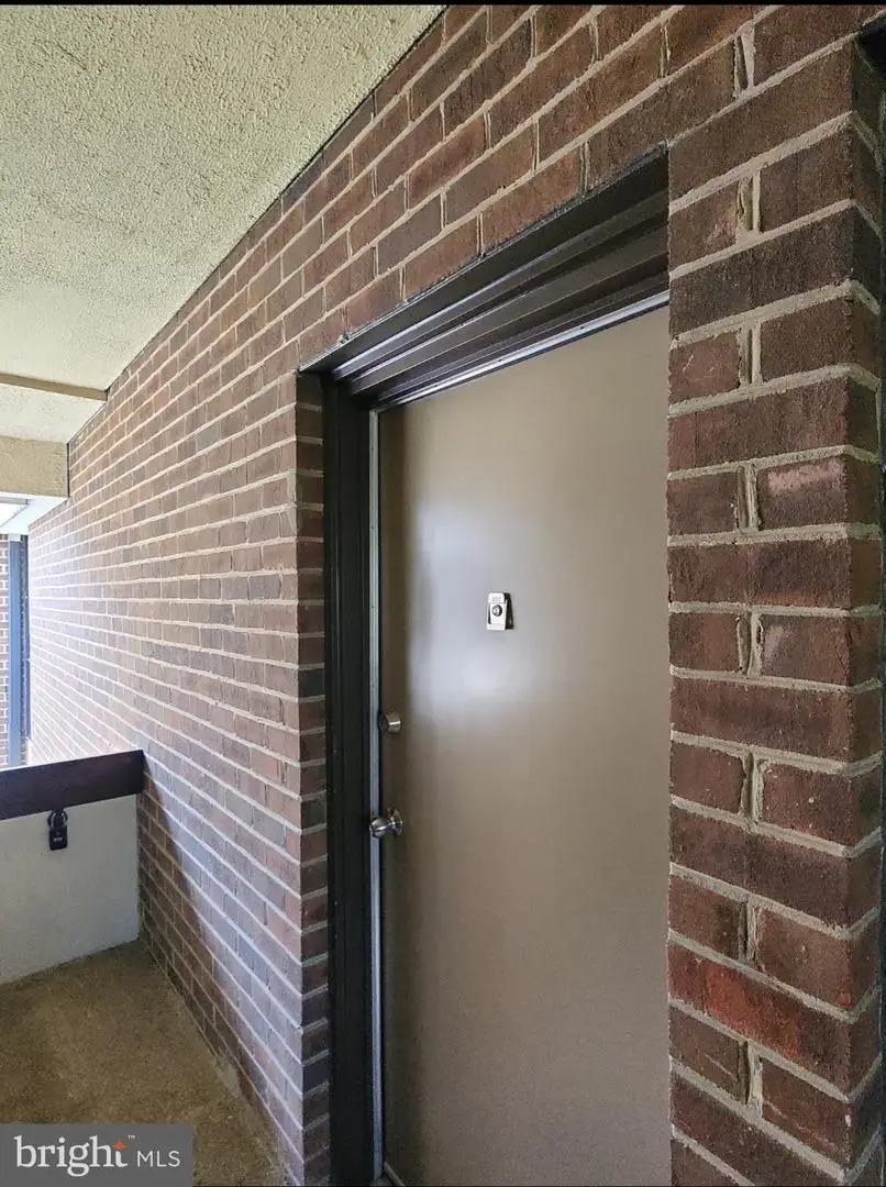 9907 Blundon Dr #5-302, Silver Spring, MD 20902 - #2