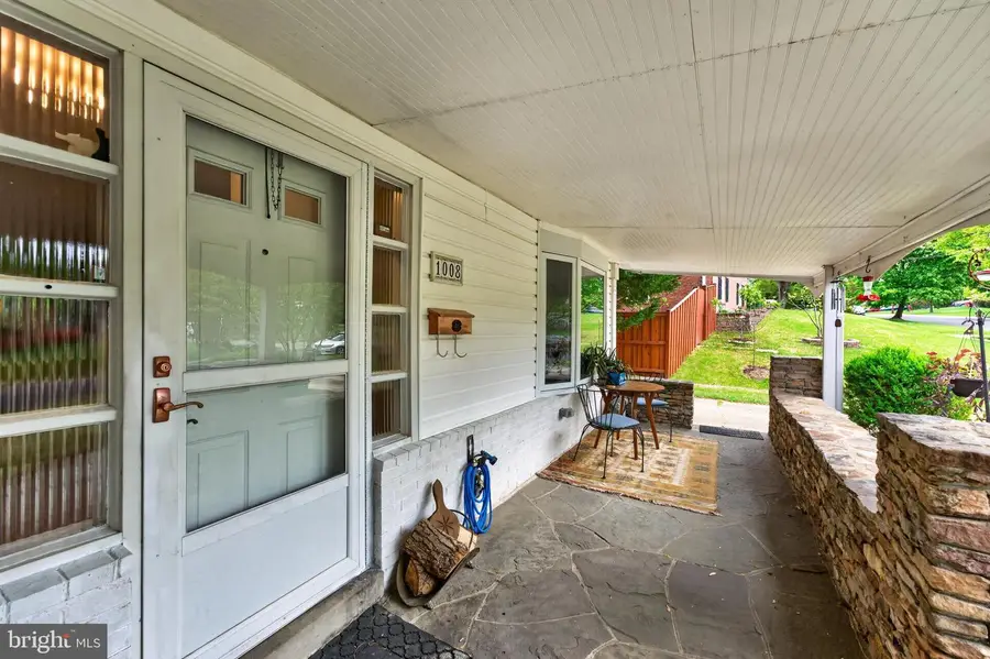 1008 Robroy Dr, Silver Spring, MD 20903 - #3