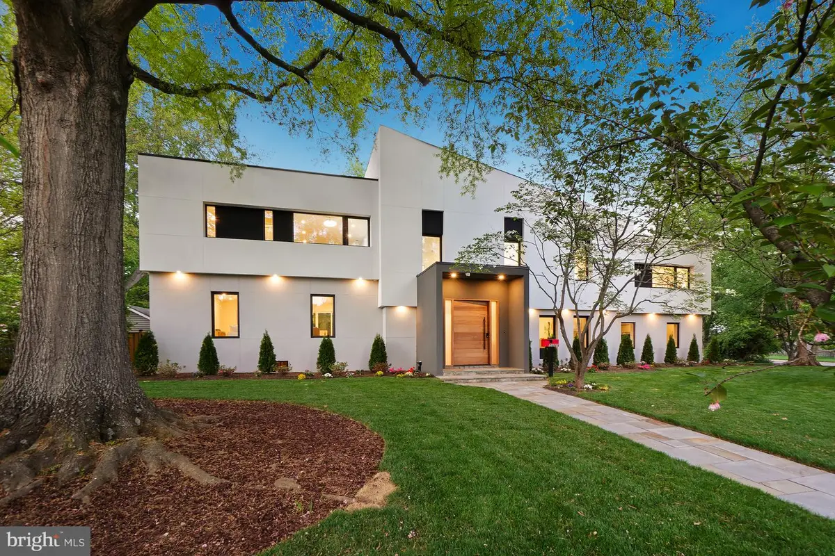 7301 Marbury Rd, Bethesda, MD 20817 - #1