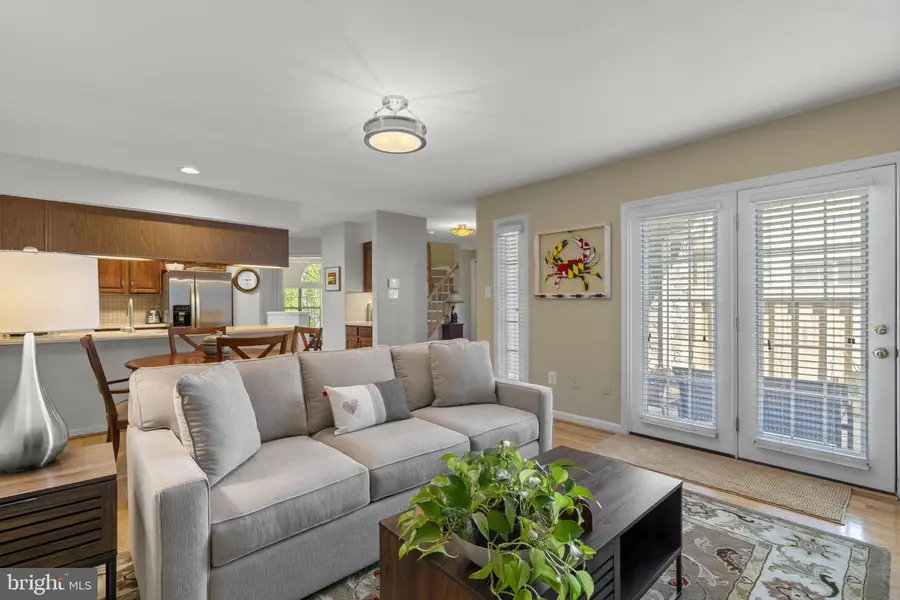 20421 Remsbury Pl, Gaithersburg, MD 20886 - #3