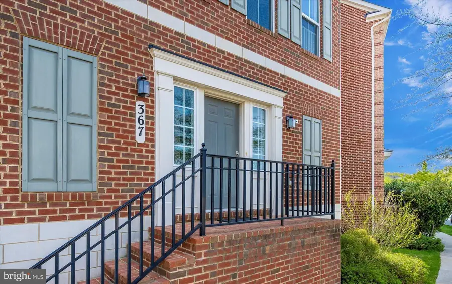 367 Parkview Ave, Gaithersburg, MD 20878 - #2