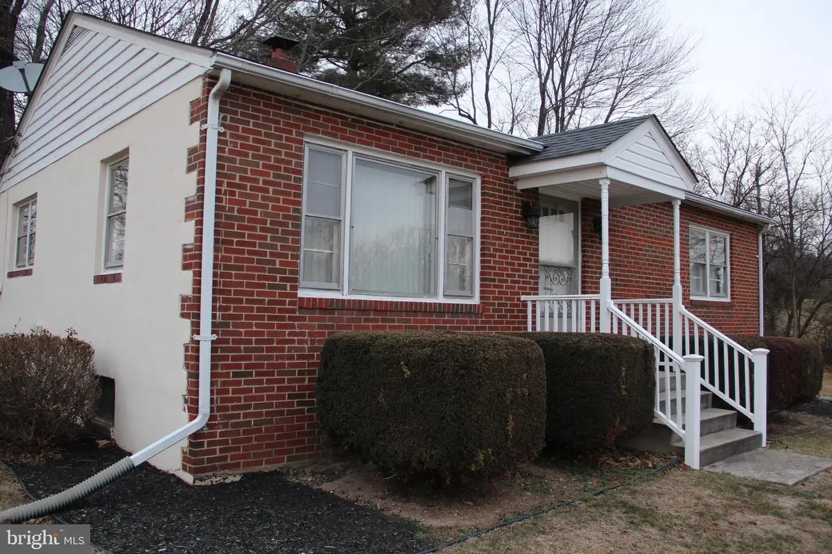 12701 Lewisdale Rd, Clarksburg, MD 20871 - #1