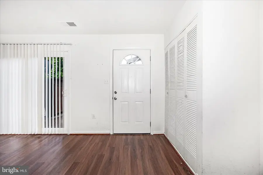 9913 Forest View Pl, Montgomery Village, MD 20886 - #2