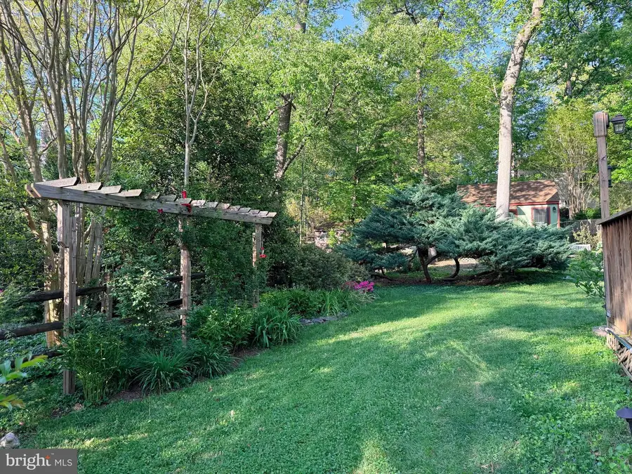 12913 Two Farm Dr, Silver Spring, MD 20904 - #2