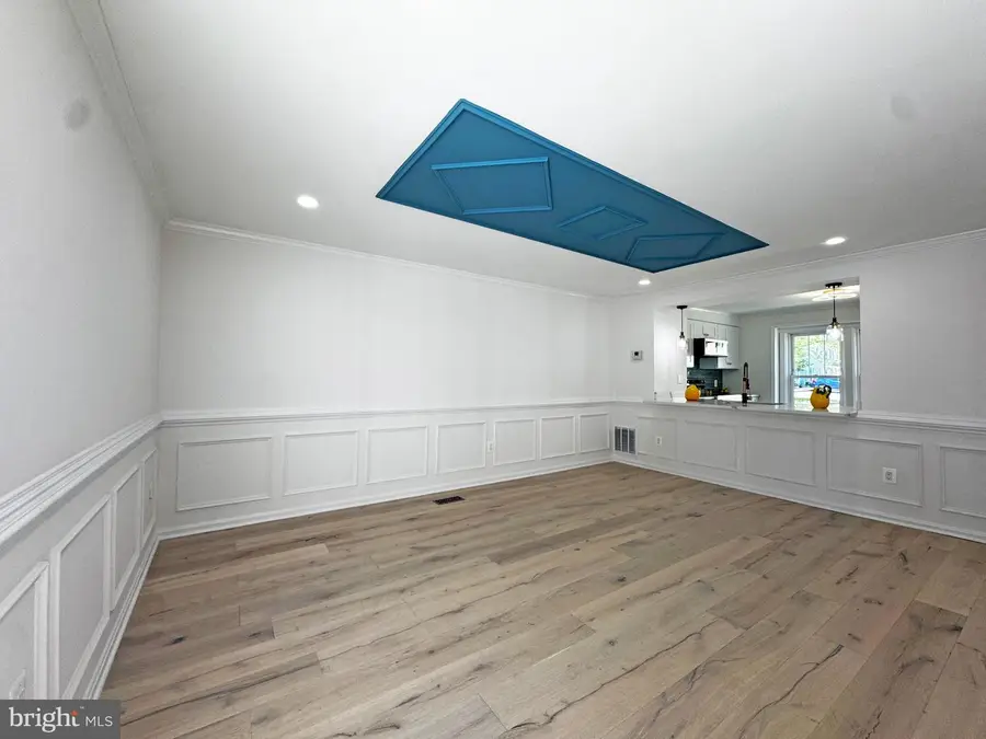 24 Seek Ct, Takoma Park, MD 20912 - #3