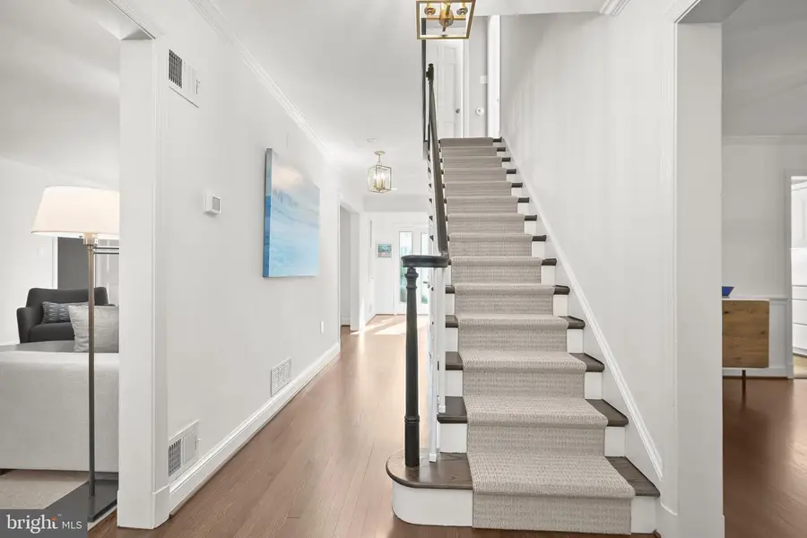 4700 Fort Sumner Dr, Bethesda, MD 20816 - #3