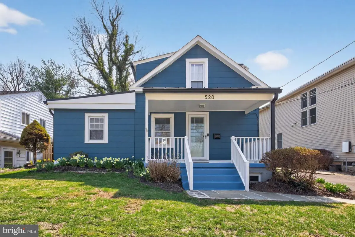 528 Beall Ave, Rockville, MD 20850 - #1