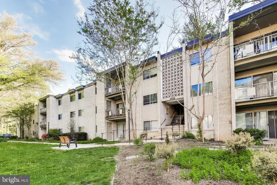 12401 Braxfield Ct #479, Rockville, MD 20852 - #3