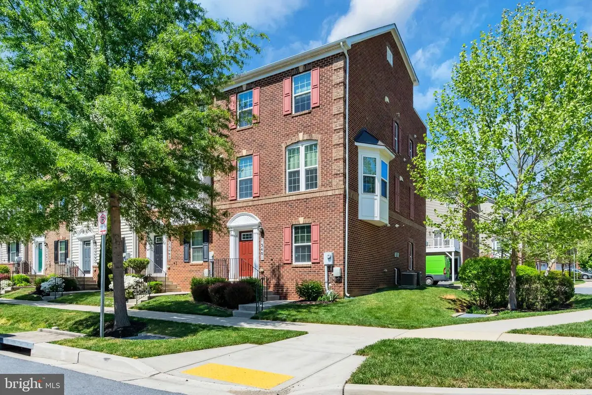 13401 Waterford Hills Blvd, Germantown, MD 20874 - #1