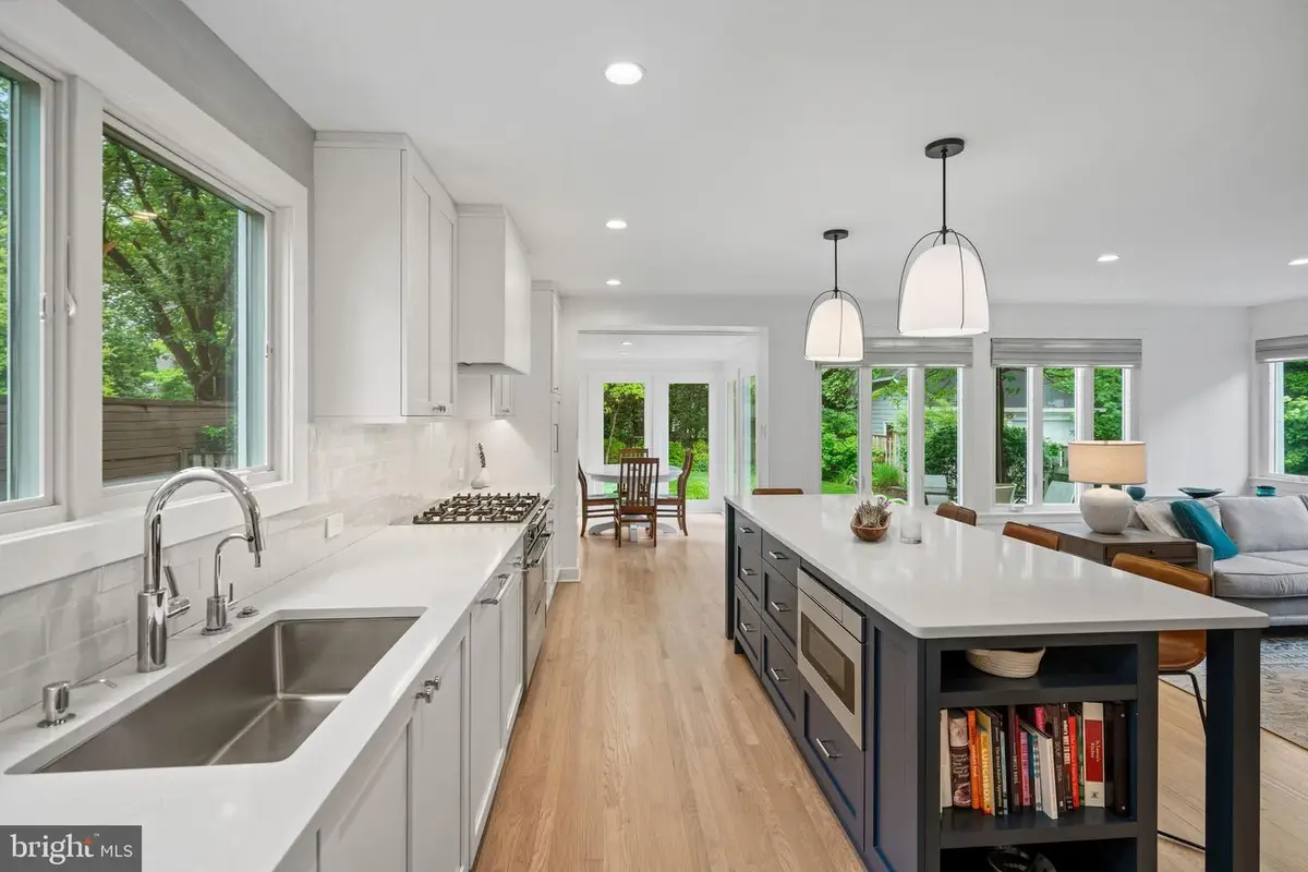 7301 Summit Ave, Chevy Chase, MD 20815 - #1