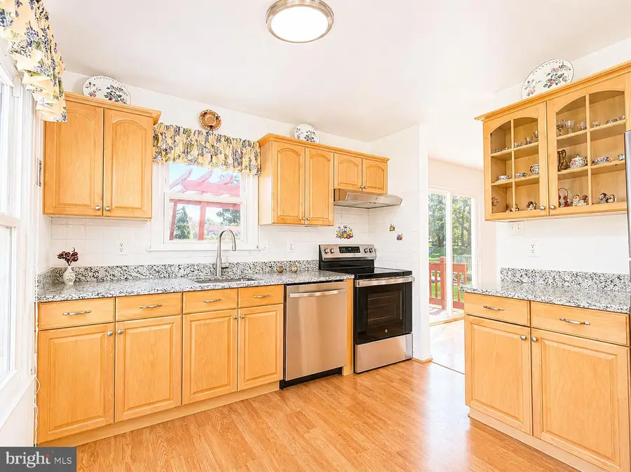 13813 Ranch Pl, North Potomac, MD 20878 - #3