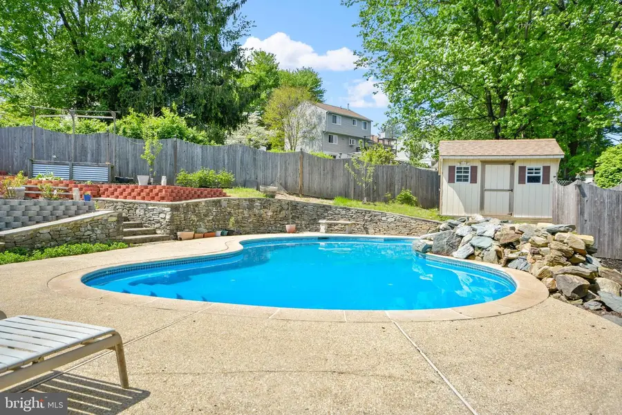 24604 Cutsail Dr, Damascus, MD 20872 - #3