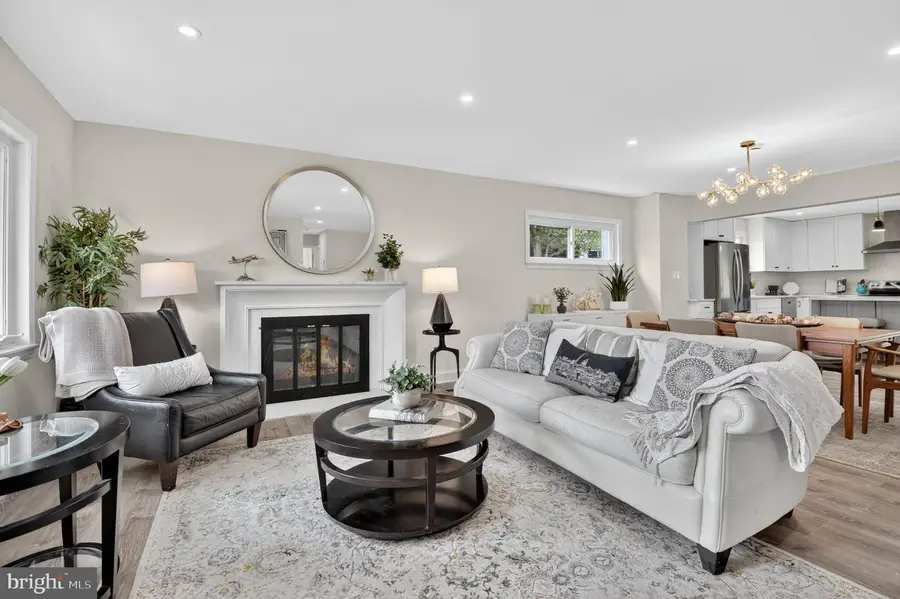 2215 Reedie Dr, Wheaton, MD 20902 - #2