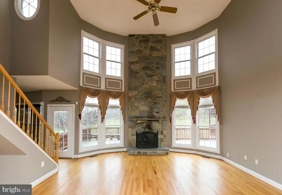 16843 Harbour Town Dr, Ashton, MD 20861 - #2