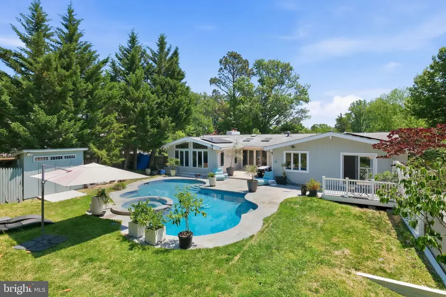 11610 Karen Dr, Potomac, MD 20854 - #2