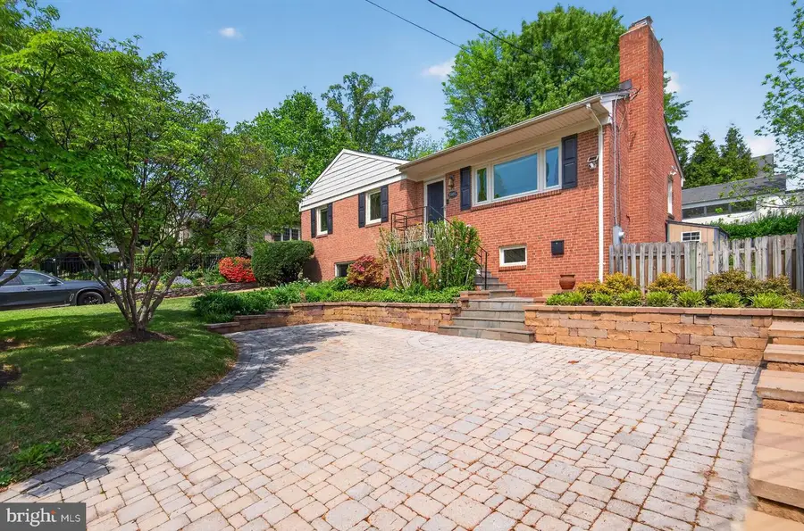 5505 Mckinley St, Bethesda, MD 20817 - #2