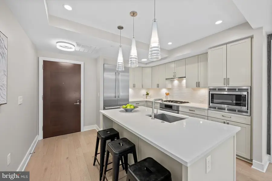 8302 Woodmont Ave #305, Bethesda, MD 20814 - #2