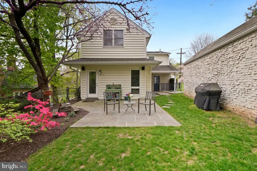 3209 Cummings Ln, Chevy Chase, MD 20815 - #3