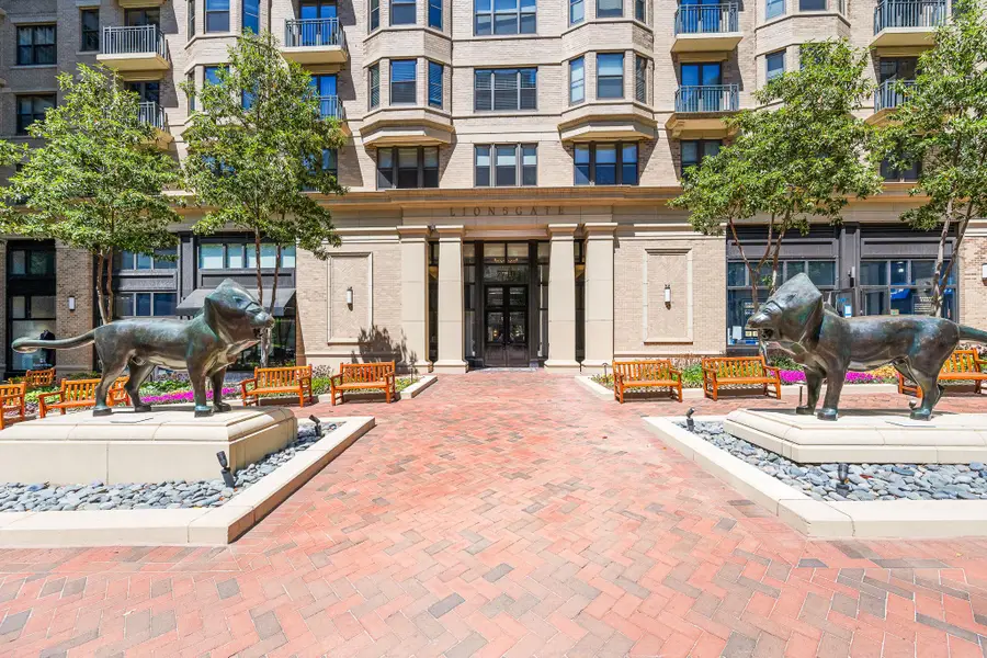 7710 Woodmont Ave #1011, Bethesda, MD 20814 - #2
