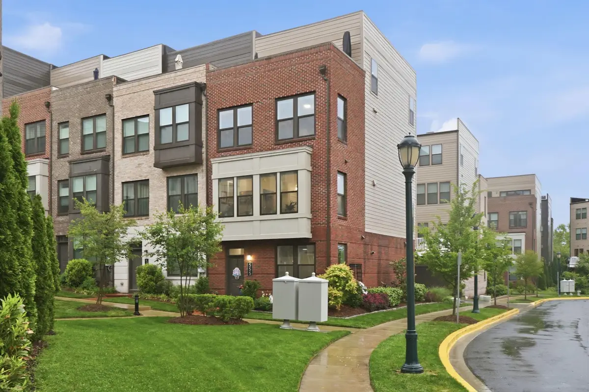 Address Withheld By Seller, Rockville, MD 20850 - #1