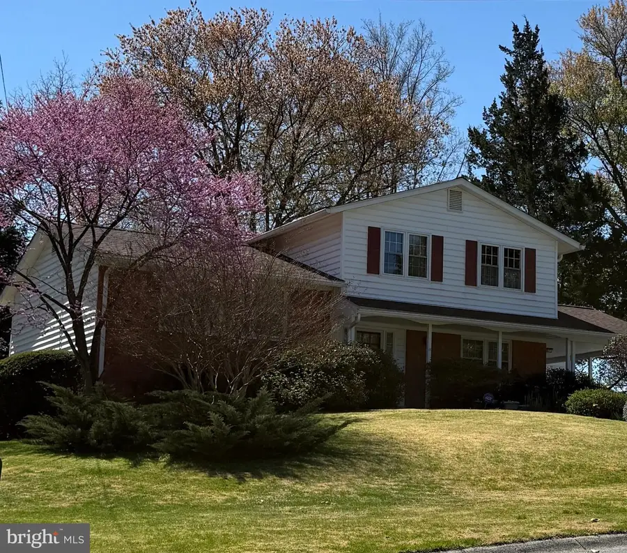 1421 Morningside Dr, Silver Spring, MD 20904 - #2