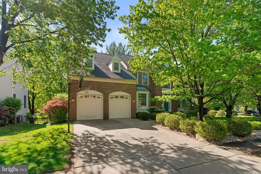 11322 Coral Gables Dr, North Potomac, MD 20878 - #2