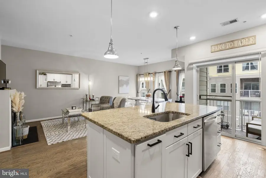 121 Copley Cir #34-b, Gaithersburg, MD 20878 - #3