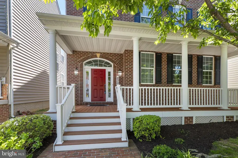 23037 Spicebush Dr, Clarksburg, MD 20871 - #2