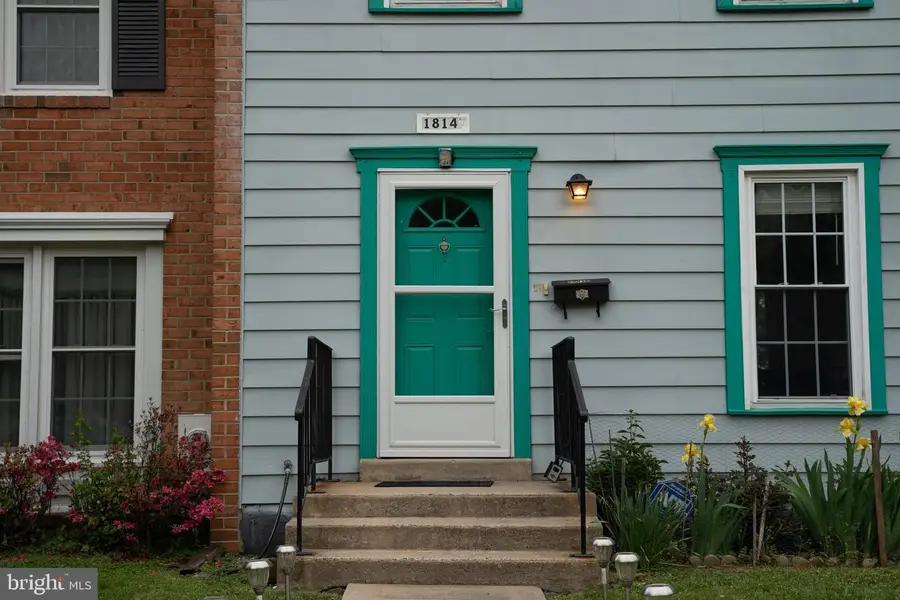 18147 Metz Dr, Germantown, MD 20874 - #3