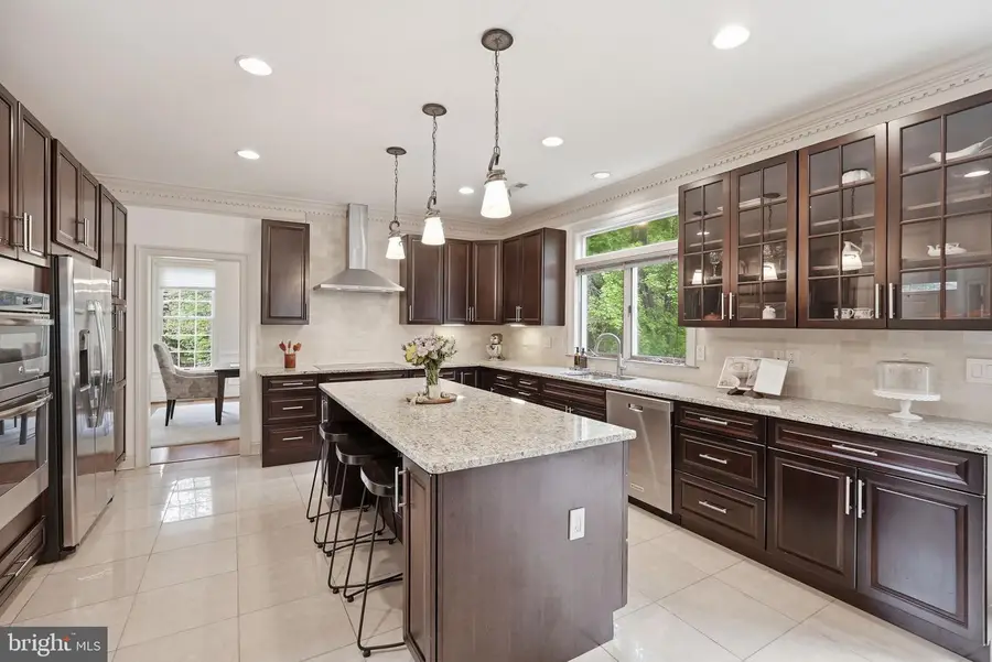 11308 Coral Gables Dr, North Potomac, MD 20878 - #2