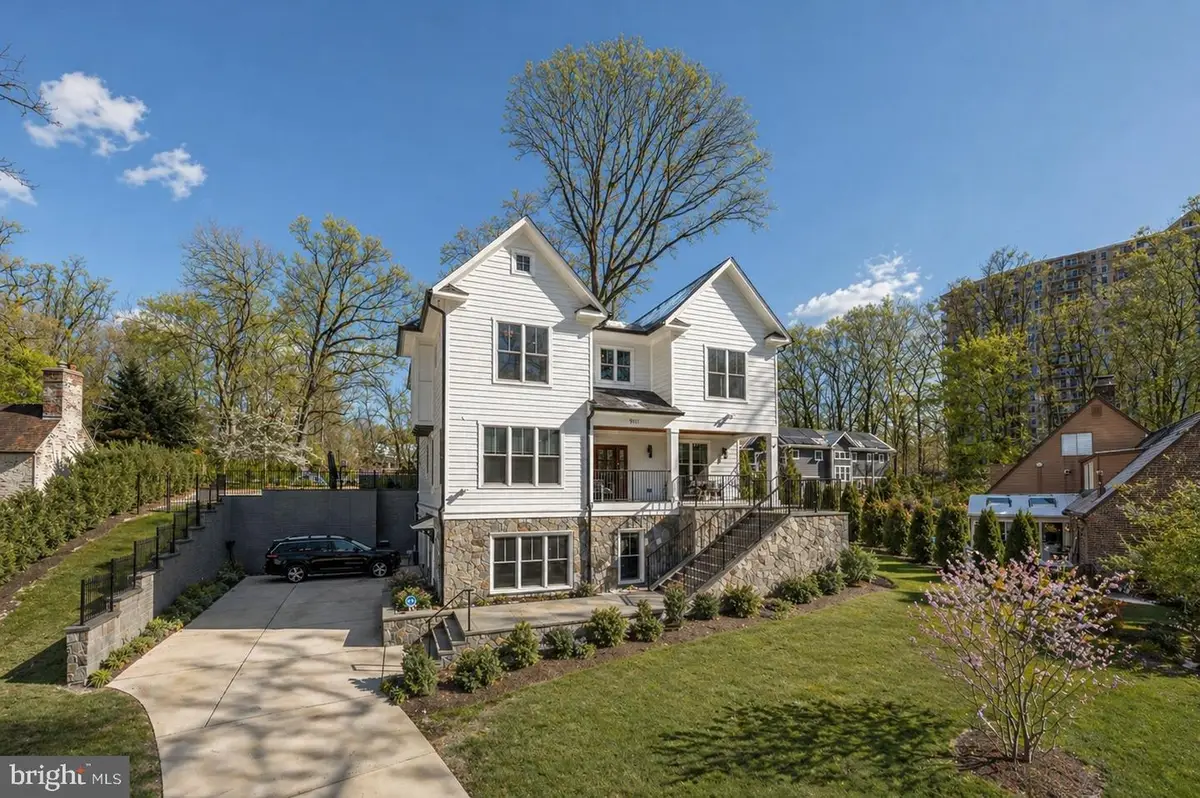 9111 Sligo Creek Pkwy, Silver Spring, MD 20901 - #1